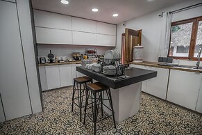 A Villa San Juan Bed & Breakfast