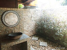 Rigils Bungalow & Restaurant