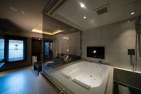 Bamboo Garden Tokyo - Adults Only