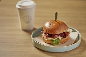 Vibe Hotel Sydney Darling Harbour