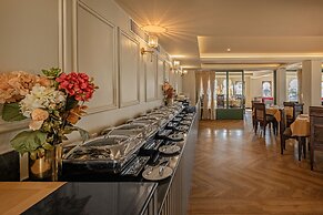 Sterling Jaisinghgarh Udaipur