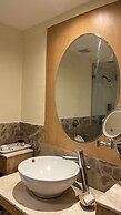 Katriya Hotel & Towers