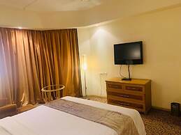 Katriya Hotel & Towers