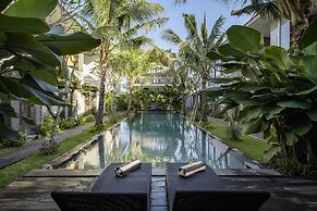 Sunrise Suite Seminyak