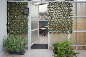 Nest Studio with Terrace, Acropolis View