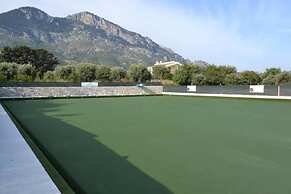 Stunning Private Villa - Beautiful Gardens & Pool