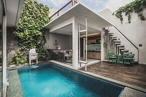 Ayona Villa Seminyak by Ini Vie Hospitality
