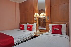 OYO 671 Hotel Capitol