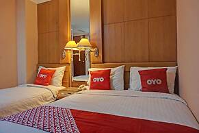 OYO 671 Hotel Capitol