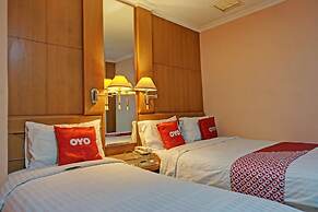OYO 671 Hotel Capitol