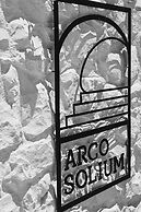 Arco Solium Suites