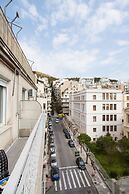 Apartment with Lovely View At Kolonaki