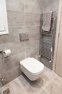 Apartment with Lovely View At Kolonaki