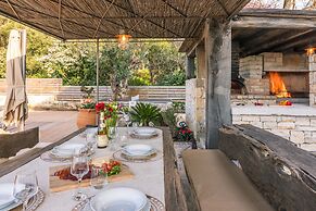 Melithea Seaview Villa