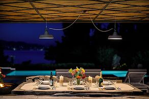 Melithea Seaview Villa