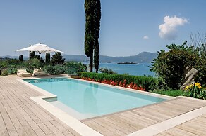 Melithea Seaview Villa