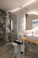 Vallia's Seaview & Stylish Apartments by Konnect, Nisaki