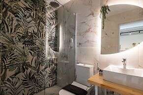 Vallia's Seaview & Stylish Apartments by Konnect, Nisaki