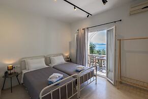 Vallia's Seaview & Stylish Apartments by Konnect, Nisaki