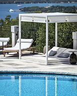 Sulia House Porto Rotondo, Curio Collection by Hilton