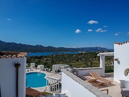 Sulia House Porto Rotondo, Curio Collection by Hilton