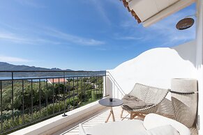 Sulia House Porto Rotondo, Curio Collection by Hilton