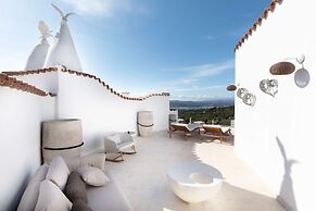 Sulia House Porto Rotondo, Curio Collection by Hilton