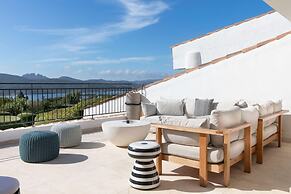 Sulia House Porto Rotondo, Curio Collection by Hilton