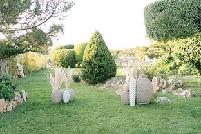 Sulia House Porto Rotondo, Curio Collection by Hilton