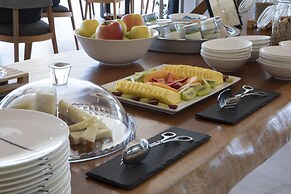 Sulia House Porto Rotondo, Curio Collection by Hilton