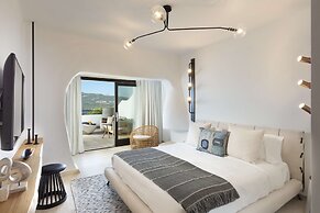 Sulia House Porto Rotondo, Curio Collection by Hilton
