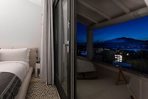 Sulia House Porto Rotondo, Curio Collection by Hilton