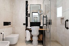 Sulia House Porto Rotondo, Curio Collection by Hilton