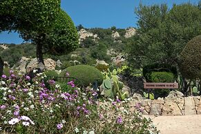 Sulia House Porto Rotondo, Curio Collection by Hilton