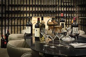 Sulia House Porto Rotondo, Curio Collection by Hilton