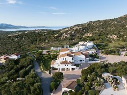 Sulia House Porto Rotondo, Curio Collection by Hilton