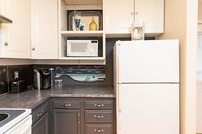 Ocean Glass Inn Condominiums