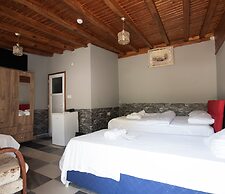 Oz Butik Otel Antik Kent Myrleia