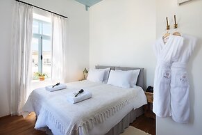 Polis 1907 by Louis Hotels