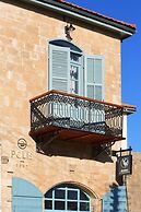 Polis 1907 by Louis Hotels