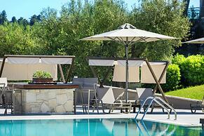 Iris Hotel