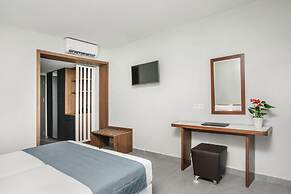 Iris Hotel
