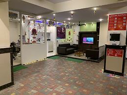 The JK Hotel - Opp Railway Station