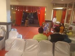 The JK Hotel - Opp Railway Station