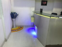 The JK Hotel - Opp Railway Station