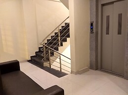 The JK Hotel - Opp Railway Station