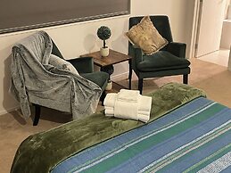Flatbush Holiday Accommodation