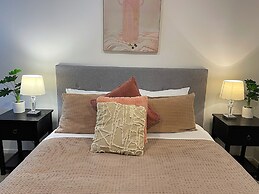 Flatbush Holiday Accommodation