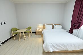 Gwangju Tourist Hotel