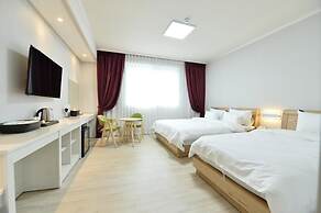 Gwangju Tourist Hotel